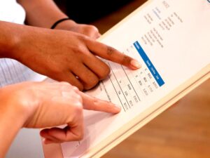 تحليل مقارن لعبء الإثبات في المسائل المدنية 2024