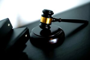 السلطة التقديرية للقاضي الجزائري في المنازعات الجمركية