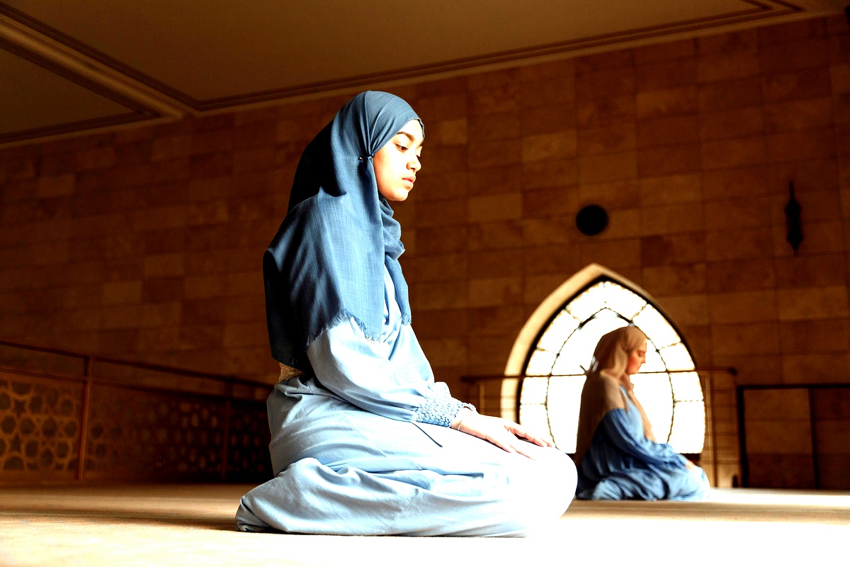 أفضل الممارسات في النحو والبلاغة: دراسة شاملة