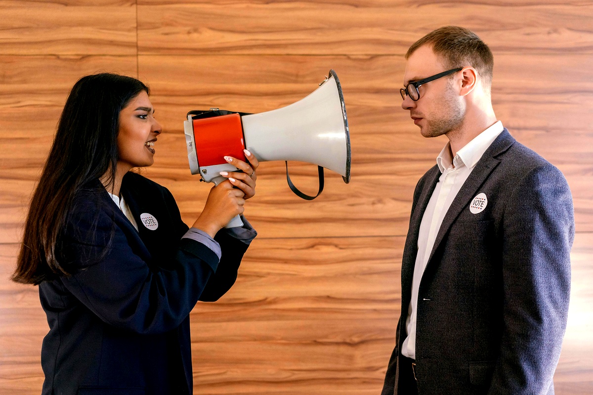 استراتيجيات تنفيذ مبتكرة في النحو والبلاغة